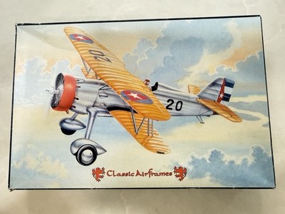 1/48 Classic Airframes Curtiss Hawk II WWII US Bi-Plane in Foreign Service
