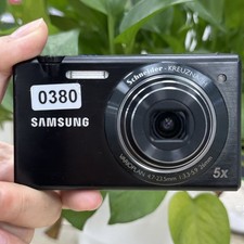 Samsung MV800 Digital Camera 5X Optical Zoom, Selfie Flip-out, 16.1MP, Black