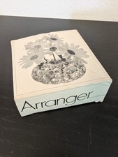 Vtg 1971 THE ARRANGER Flower Frog from GMC Co. VGC 3.5" Dia.