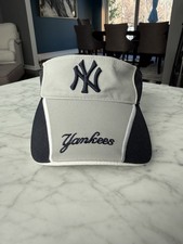 Fan Favorite Women's MLB NY Yankees Adjustable Genuine Merchandise Baseball Hat