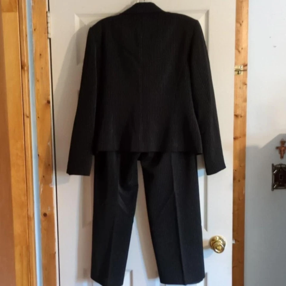 Liz Claiborne 小码 14P 细条纹裤套装 办公室 职业 专业 — 第 4/4 张图片