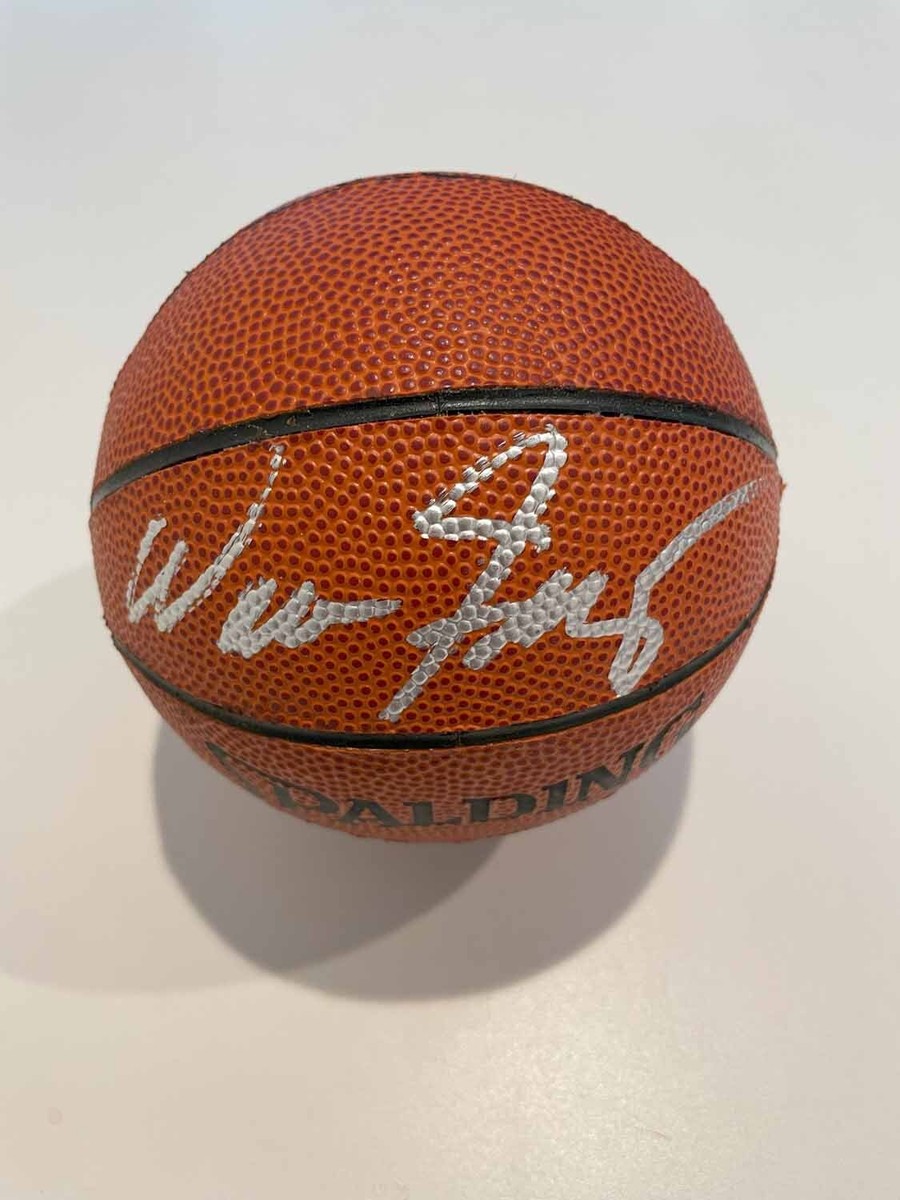 New York Knicks HOF Walt Frazier Signed Mini Basketball COA | eBay