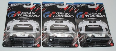 HOT WHEELS GRAN TURISMO 2017 NISSAN GT-R (R-35) #2/5 LOT of 3