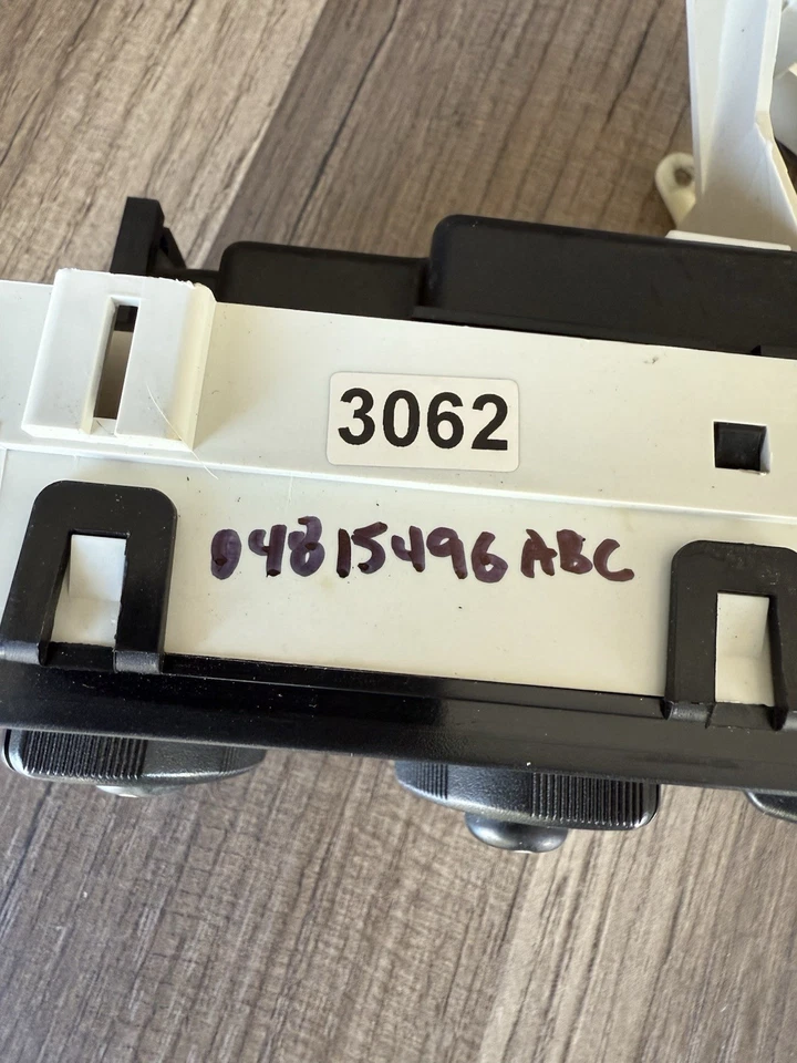 БЛОК ПЕРЕКЛЮЧАТЕЛЯ ПАНЕЛИ КЛИМАТ-КОНТРОЛЯ PLYMOUTH PROWLER 97-02 OEM AIR AC, 4815496AB - Изображение 3 из 4