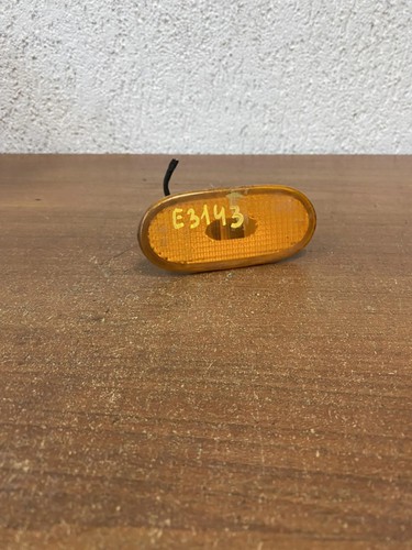 VW CRAFTER 30-50 Furgon 2E Kotflügelblinker vorne links #E3143 25446820