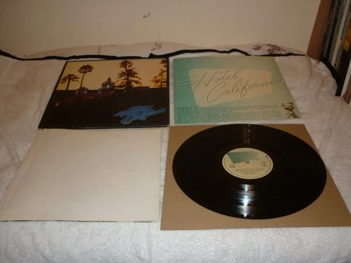 THE EAGLES HOTEL CALIFORNIA ORIG UK 1ST PRESS 1976 LP ASYLUM K53051 + POSTER VG+