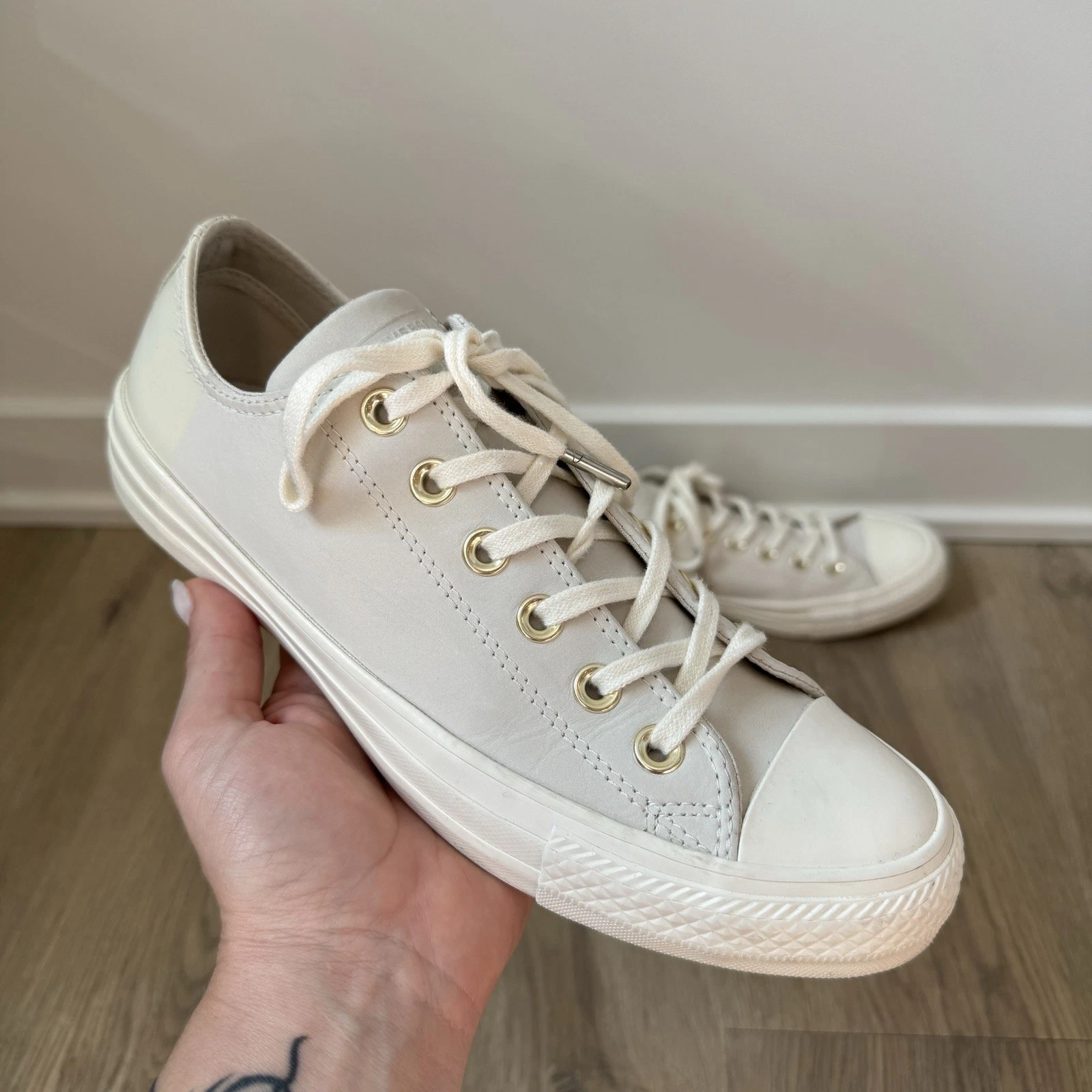 Scarpe Converse Ox in nabuk bloccate da donna taglia 7 5 Egret Driftwood All Star