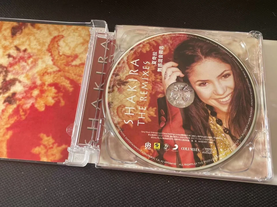 Shakira THE REMIXES China First Edition CD Very Rare Foto 3 de 4