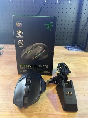 Razer Basilisk (RZ01-03170200-R3U1) Wireless Optical Gaming Mouse & Dock