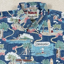 NWOT Reyn Spooner Peanuts Surfin  Snoopy Classic Shirt Mens S Aloha Hawaiian