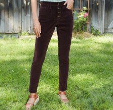 Universal Thread Womens size 8 High Rise Skinny Corduroy Pants Burgundy New