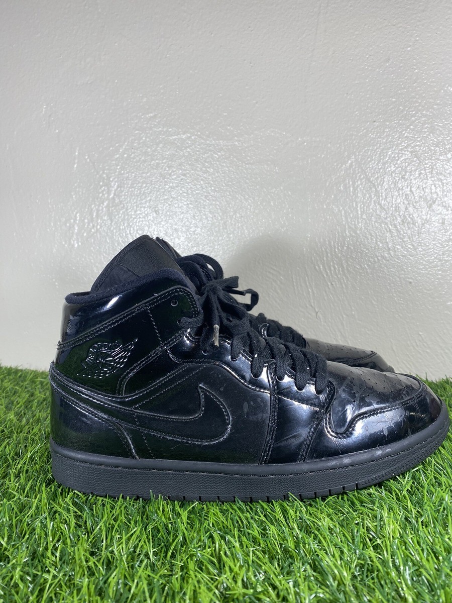 Nike Air Jordan 1 Mid Wmns Size 10 Patent Leather Triple Nike Air Jordan 1 Mid Wmns Size 10 Patent Leather Triple