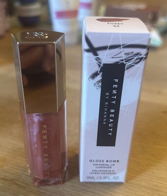 Fenty Beauty by Rihanna Gloss Bomb Universal Lip Luminizer FU