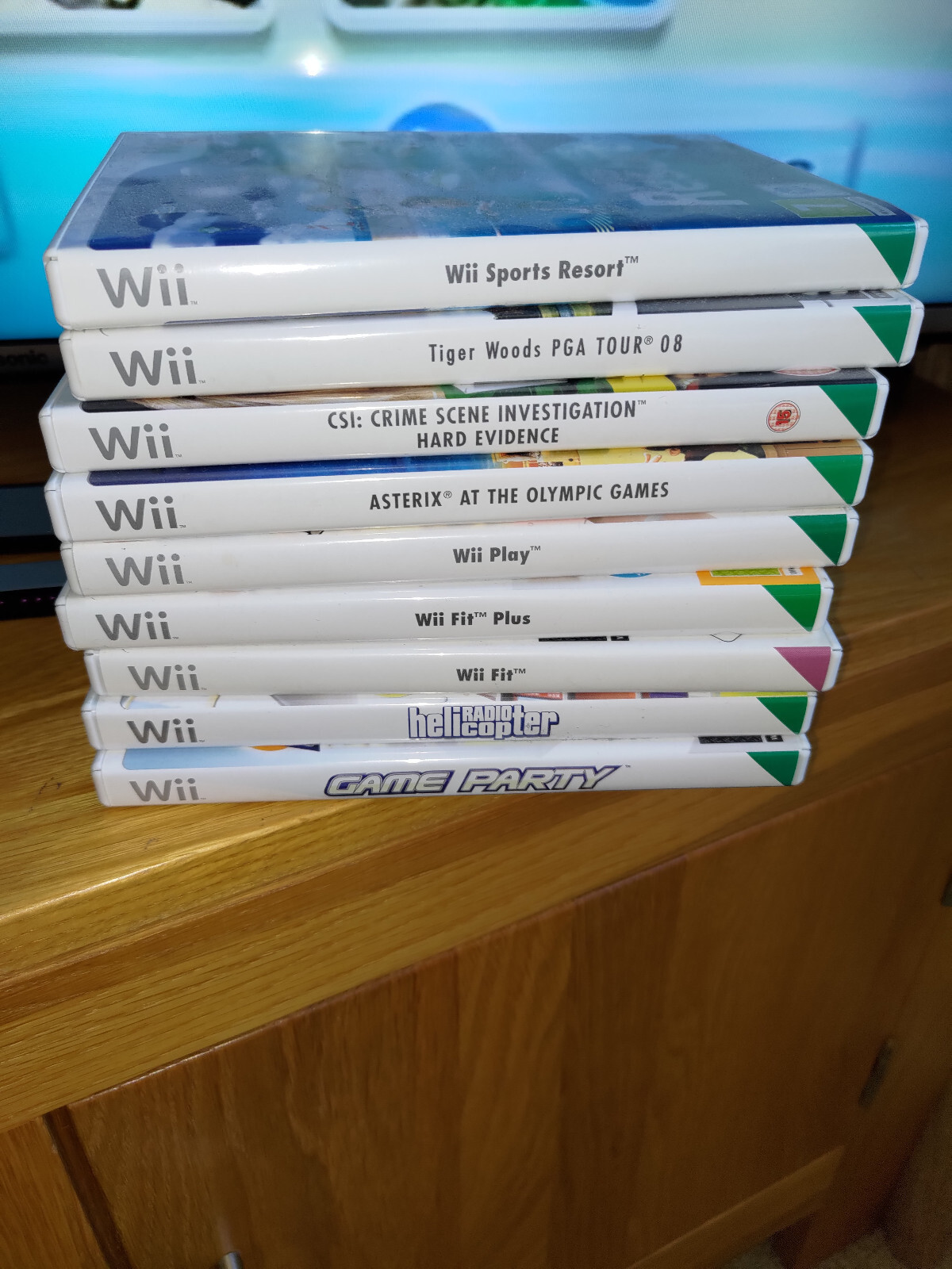 Nintendo Wii full setup inc 2 remotes & motion+, nunchucks, fit board