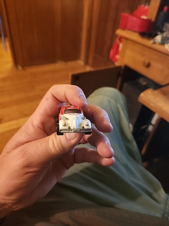 Ambulancia Johnny Lightning Team Packard con vértigo de Alfred Hitchcock! Suelto Foto 3 de 4