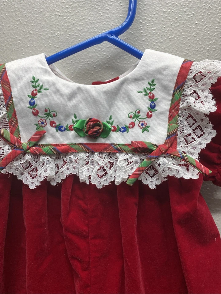 Винтажный детский комбинезон комбинезон красный вышитый рождественский цветочный клетчатый бархат размер 6-9 месяцев - Изображение 2 из 4