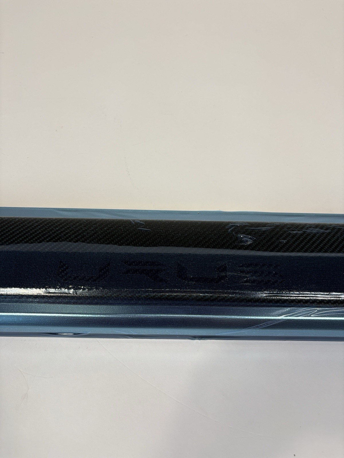 Lamborghini Urus Running boards Pair P/N 4ML071066C