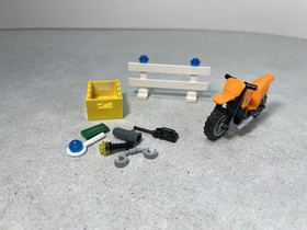 LEGO CITY: Prisoner Transport (7286), Complete