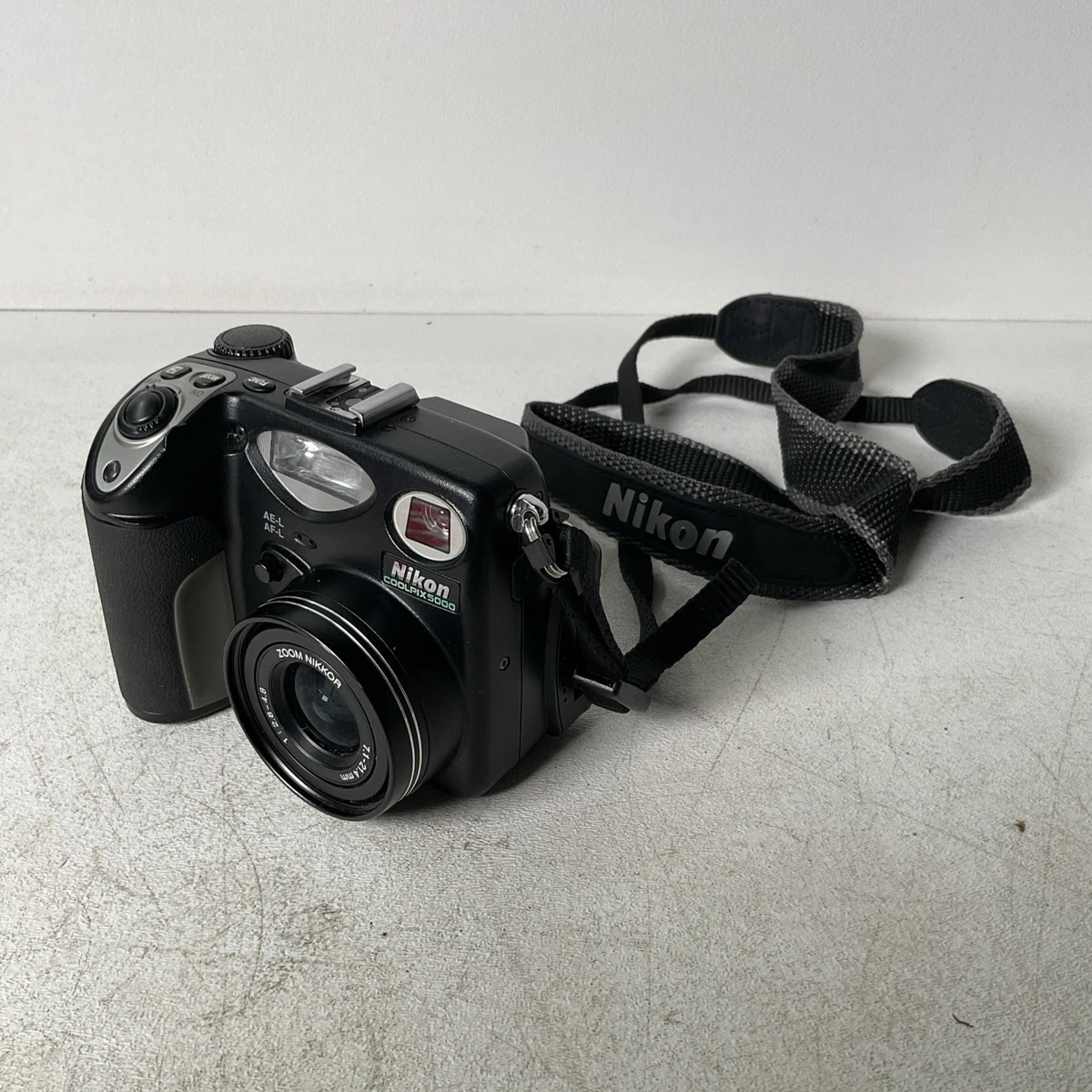 Nikon COOLPIX 5000 Digital Cameras for Sale | Shop New & Used