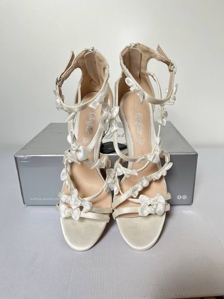 Women Heels White Textile 40