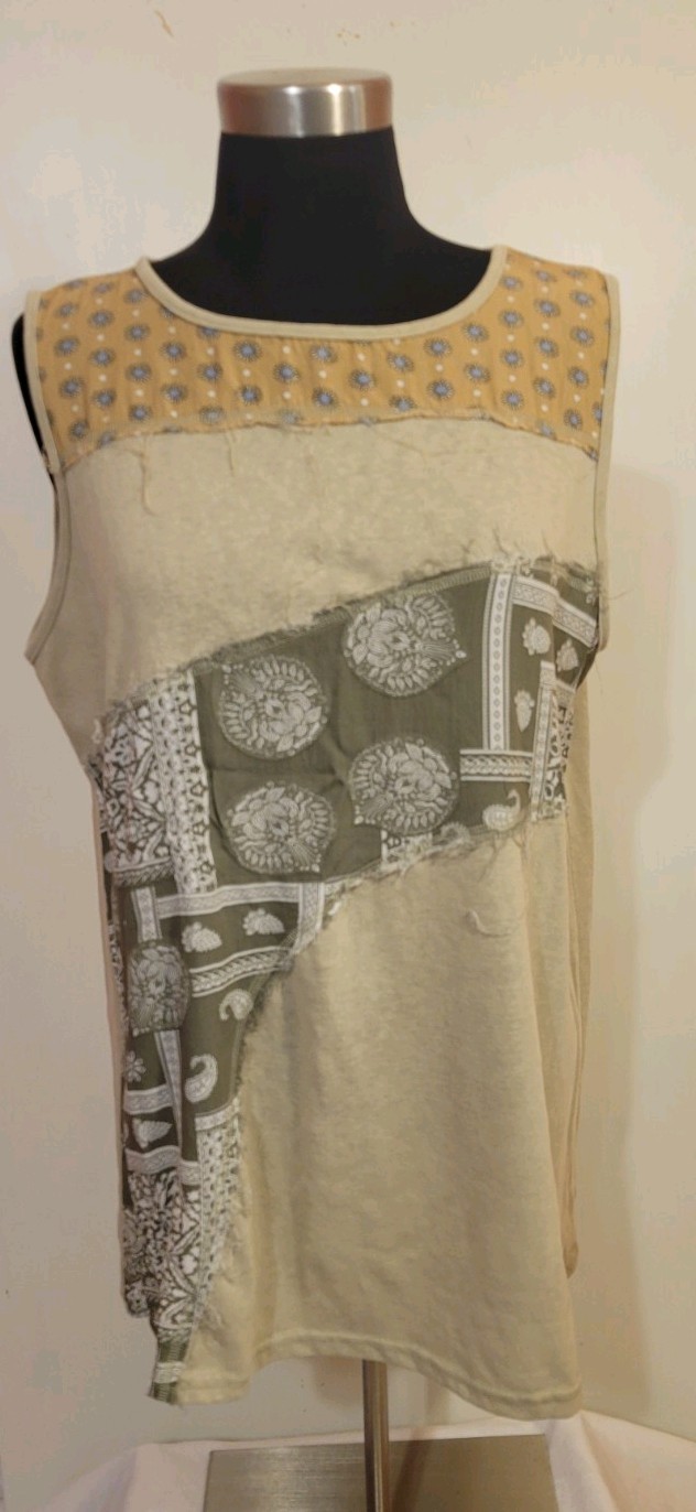 Easel Women's Patchwork Floral Patchwork Tank Top… - image 1