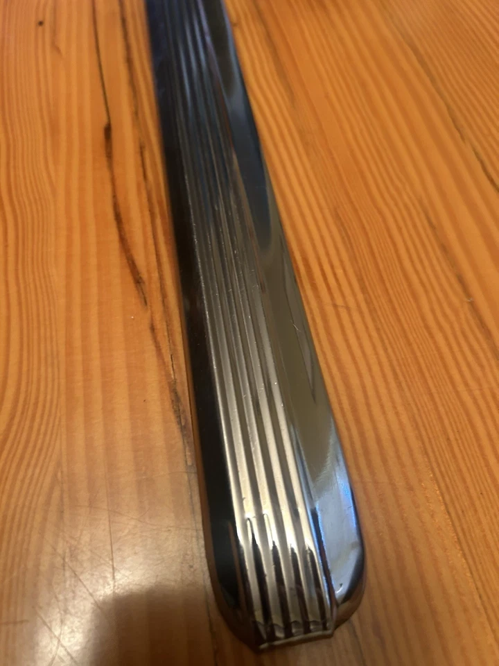 1942 1946 1947 1948 Chevrolet Fleetline Moulding Passenger Front Fender - Image 3 of 4