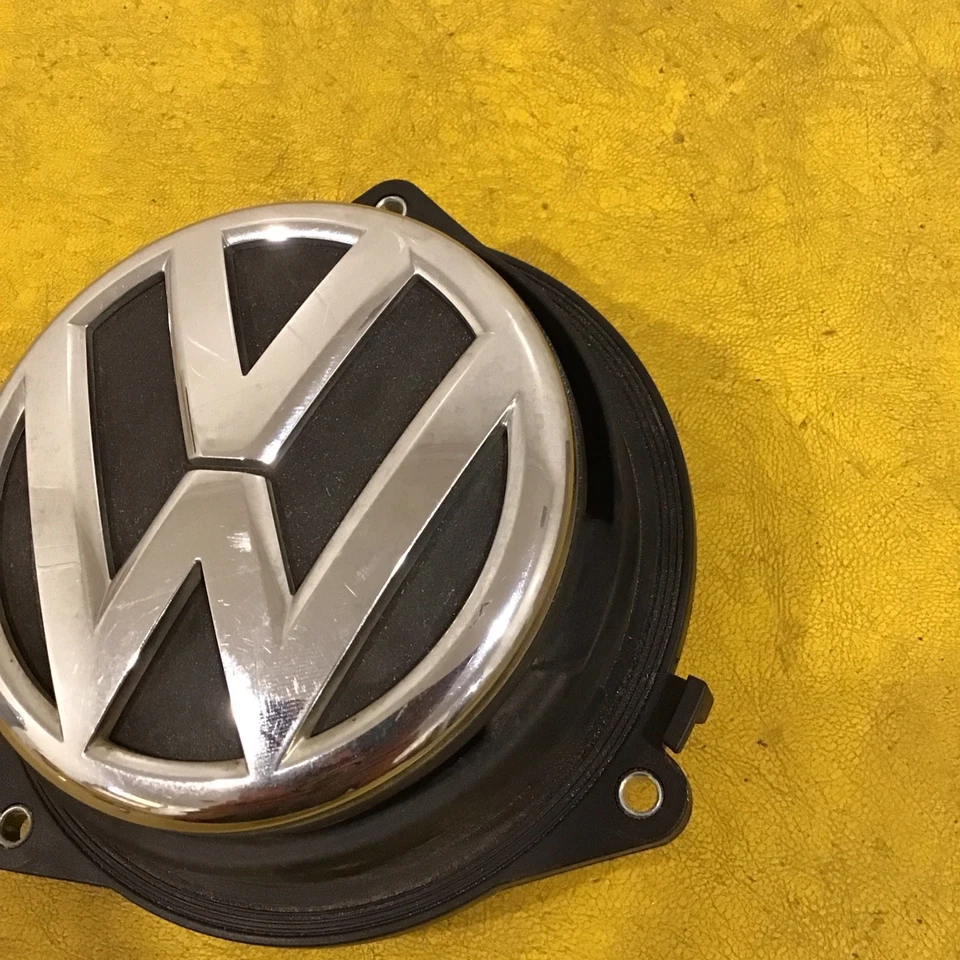 Volkswagen Cc 2009-2012 maletero trasero manija emblema logotipo P/n 3c5.827.469.E Foto 2 de 4