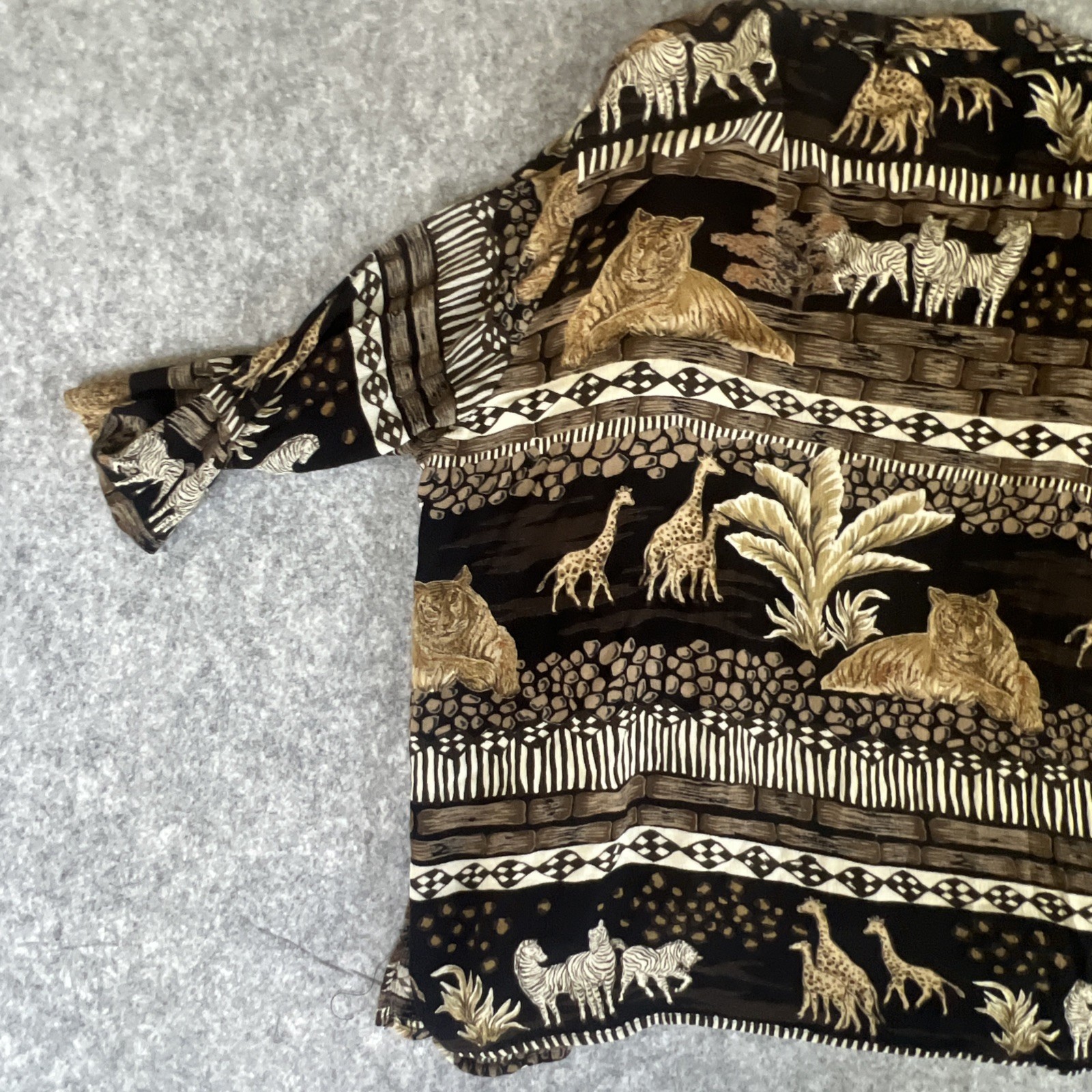 Jennifer Lauren Top Blouse Women 1X Black/Brown Animal Print w Inner Shirt Rayon