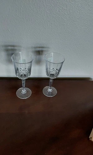 ANCHOR HOCKING  1 PAIR OF VINTAGE 8 " WATER GOBLET GLASSES