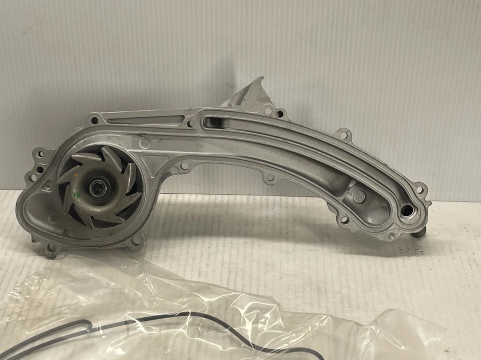 Engine Water Pump 57-1467 OEM Reman fits 1993-1995 Acura Legend models in chart - Image 4 of 4