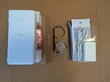 Ubiquiti Outdoor 4-Port PoE Passthrough NanoSwitch  Power Adapter 24V 1.25A 