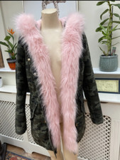 Parisian Camo Parka With Pink Lining And Pink Fur Trim Size 10