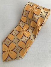 Robert Talbert best of class Norstrom 100% silk USA made geometric flower tie