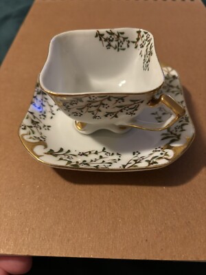 Vintage Merit Teacup And Saucer Demitasse Occupied Japan Gold Color Trim