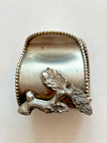Antique Quadruple Silver Plate Figural Napkin Ring Van Bergh - 第 1/5 張圖片