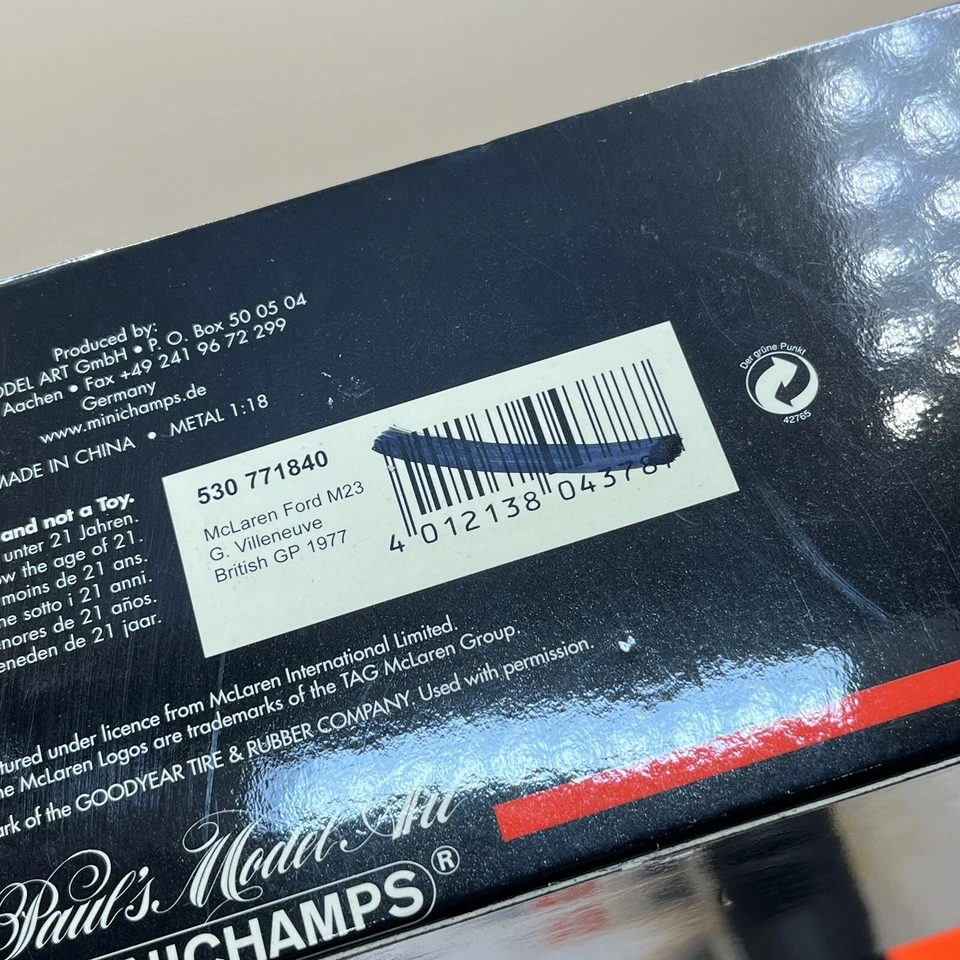 MINICHAMPS 1/18 McLaren Ford M23 #40 Gilles Villeneuve British GP 1977 530771840 - Image 3 of 4