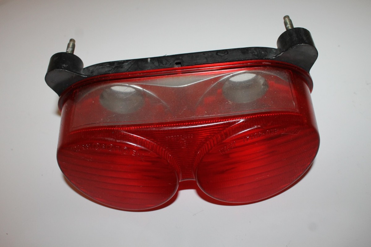 09品です 1998 - 1999 Kawasaki Ninja ZX9R ZX 9R Rear Brake Tail Light