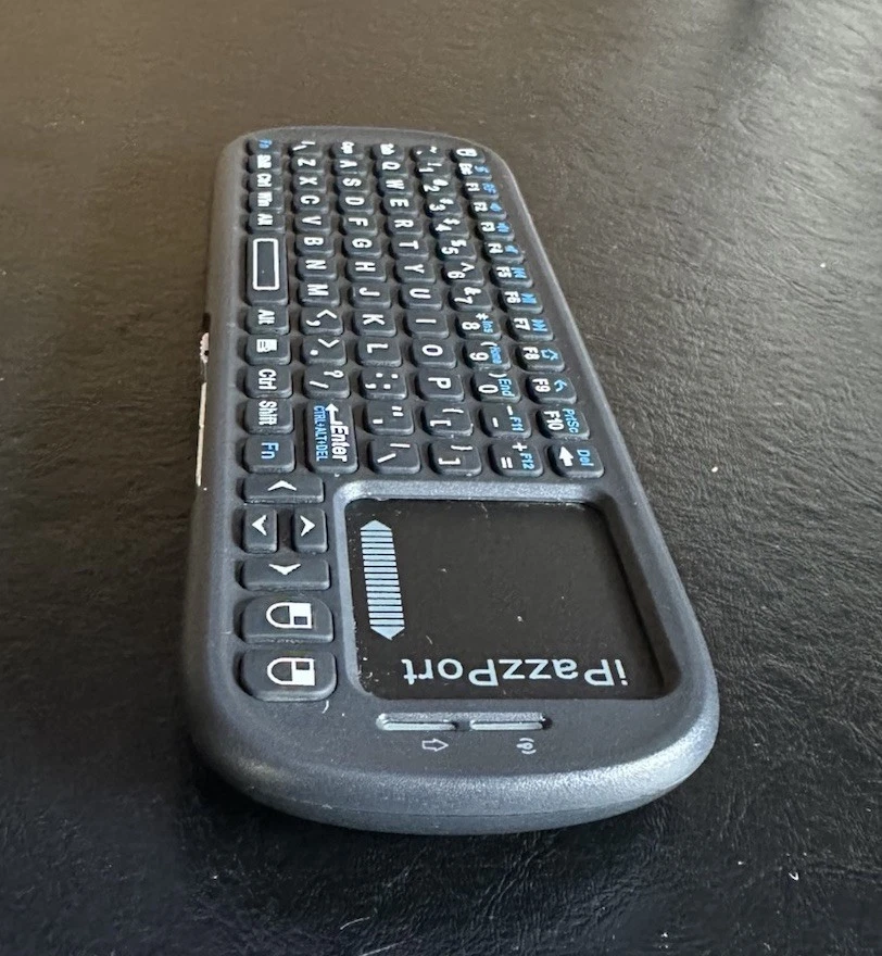 iPazzPort Wireless Mini Handheld Keyboard NO BATTERIES - Image 4 of 4