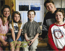 * RAEGAN REVORD * signed 8x10 photo * YOUNG SHELDON * COA *