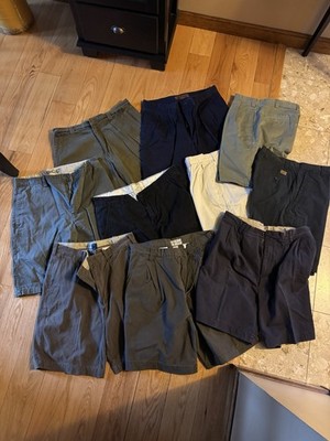 Men s Casual Shorts 10 Pairs Nine Of Them Are Size 34 And One Of Them Is 33