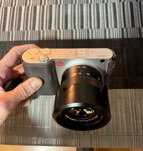 ライカ Leica T typ 701 シルバー 【最終値下げ】 ライカ ライカT (Typ 701) シルバー | ミラーレス一眼