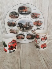 FIRE SERVICE FIRE ENGINE OF THE PAST PLATES AND MUGS MOTIF