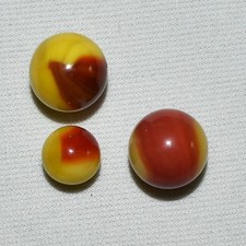 LOT of 3 VINTAGE AKRO AGATE MARBLES YELLOW/RED M492 - B