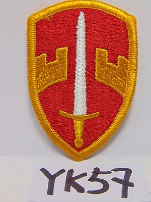 VINTAGE EMBROIDERED PATCH US ARMY COMMAND SWORD RED AND ORANGE