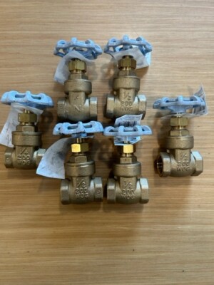 Lot of 6- Nibco Model: T18 Brass Valve. 1/2'' and 1/4'' threaded gate valves