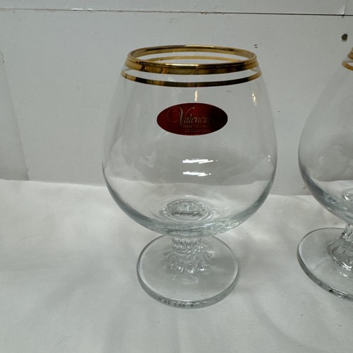 Valencia 24 K Gold Rimmed Vintage Wine Glasses - Picture 3 of 11