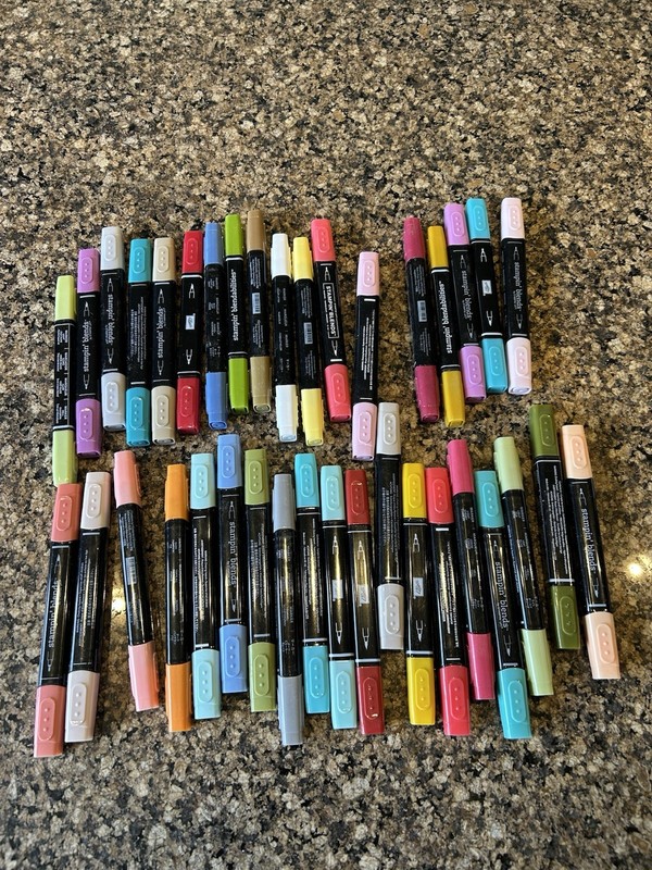 Set Of (36) Stampin Up Stampin Blends-Alcohol Markers . Used