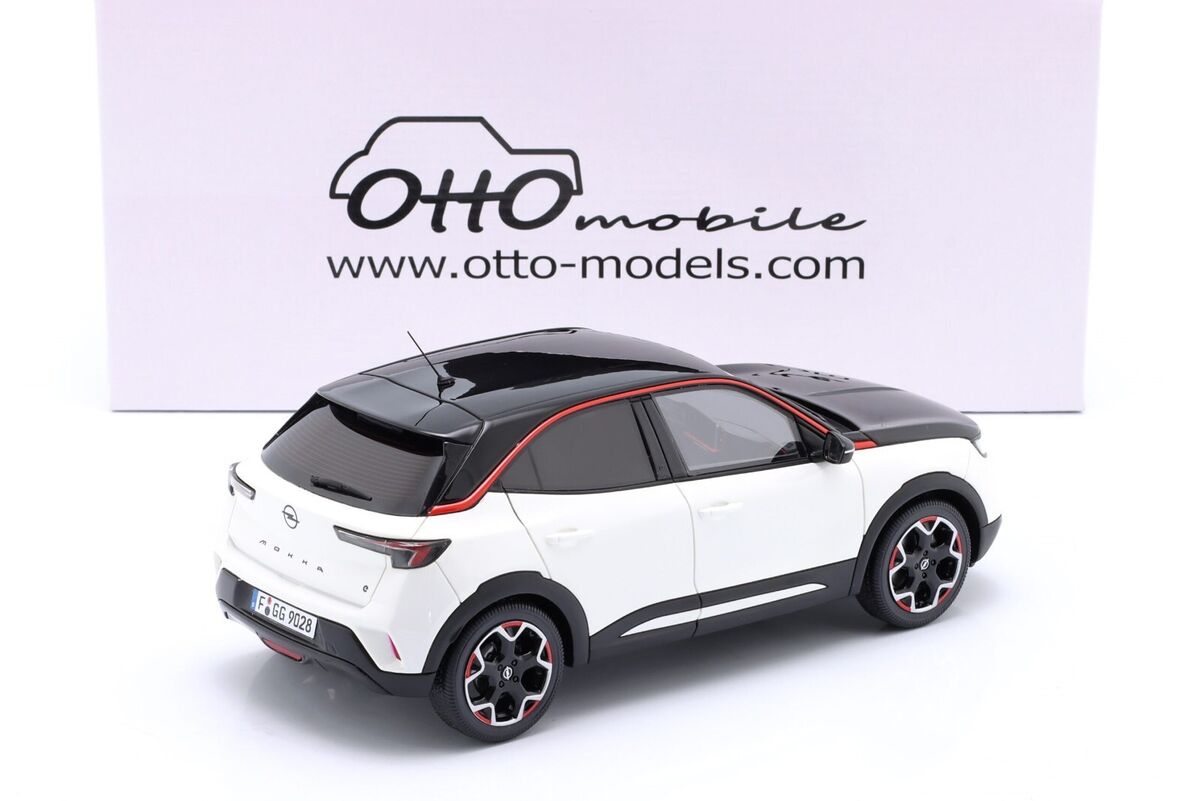 1/18 オペル モッカ E GS 2021 グリーン オットーモビル製ミニカー 楽天市場】オットー 1/18 オペル モッカ-e GS 2021 グリーン