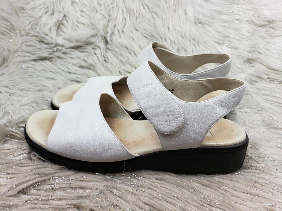 Sandalias WORTHINGTON SPORT con correa de cuero blanco talla 9,5 M Foto 2 de 4