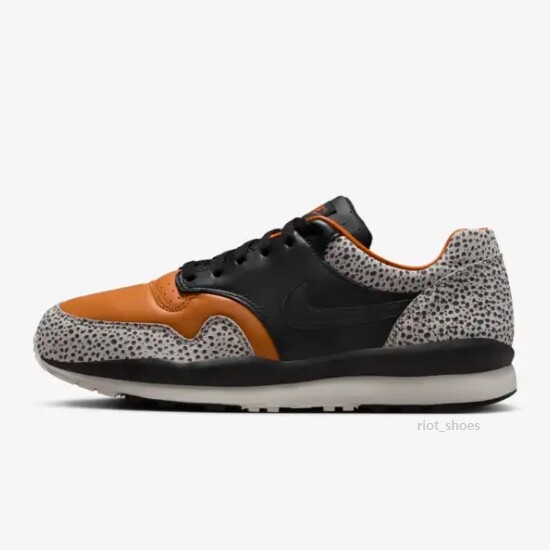 Кроссовки Nike Air Safari Electric Black и Monarch (HM3818-001) доставлены в ускоренном порядке